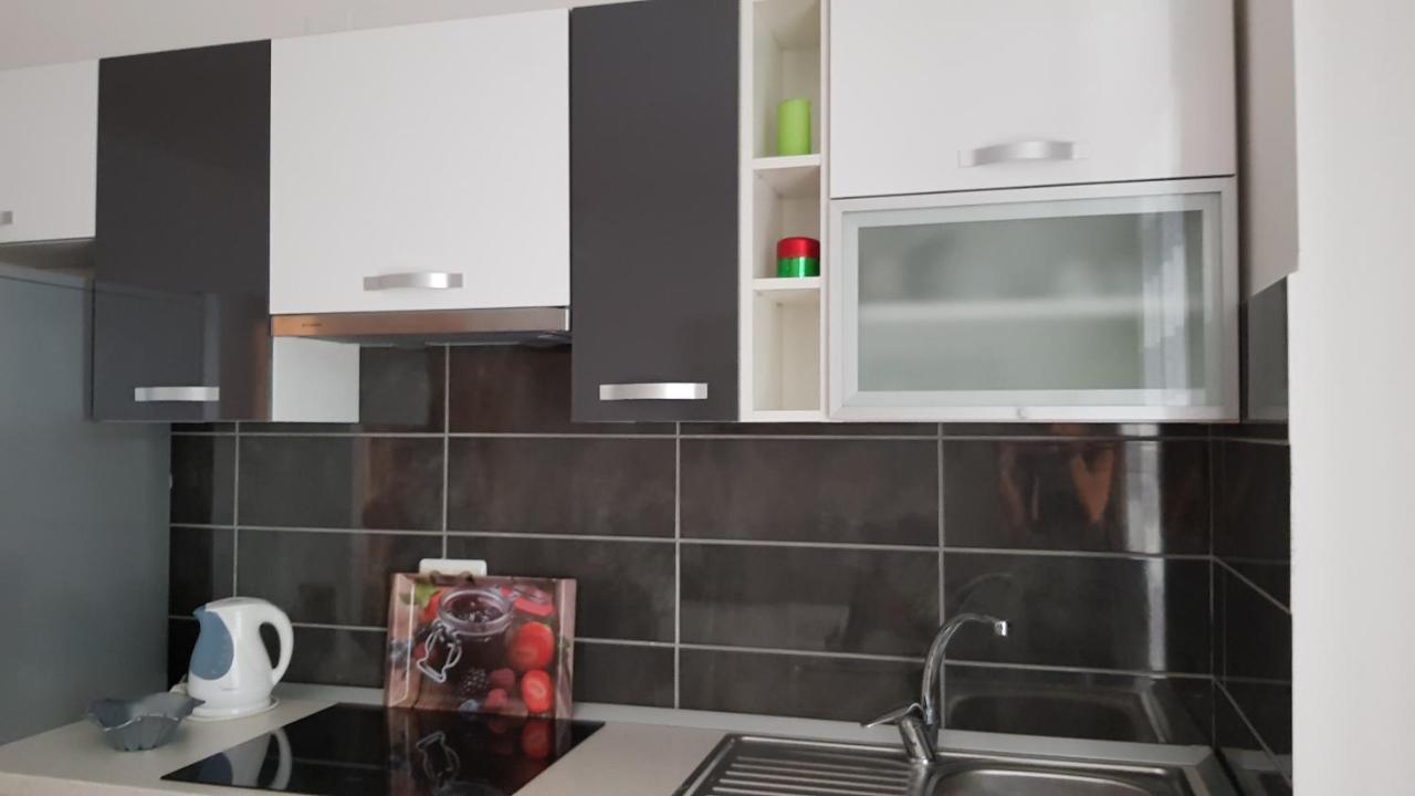 Ruzica Apartments Mirce Exterior foto